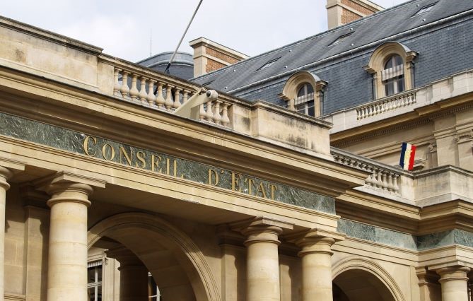 Conseil d'État : donner l'éclairage juridique au pouvoir pour que ses textes ne contrarient ni la Constitution, ni le droit international
